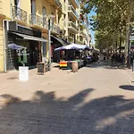 Holiday home Superbe Batisse De Caractere, Coeur De Perpignan