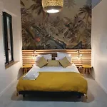 Superbe Batisse De Caractere, Coeur De Holiday home