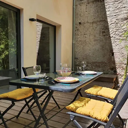 Superbe Batisse De Caractere, Coeur De *