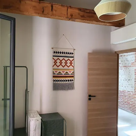 Superbe Batisse De Caractere, Coeur De Holiday home