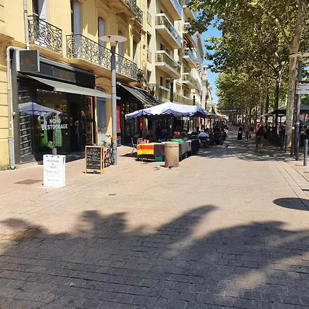 Holiday home Superbe Batisse De Caractere, Coeur De Perpignan