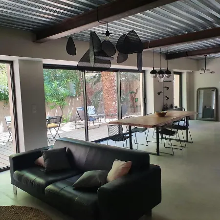 Superbe Batisse De Caractere, Coeur De