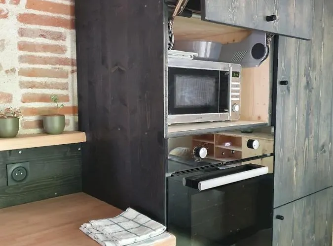 Superbe Batisse De Caractere, Coeur De Perpignan