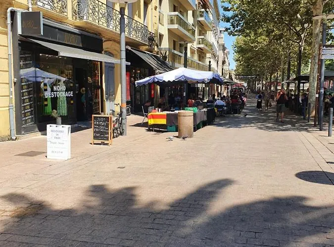 Dom wakacyjny Superbe Batisse De Caractere, Coeur De Perpignan